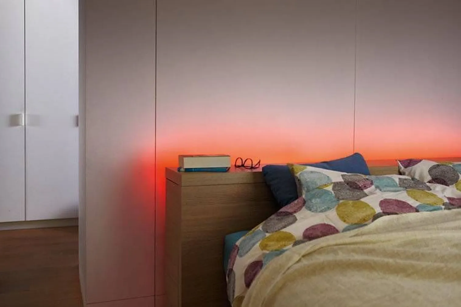 RIBAVALGUSTI PHILIPS 1M 4W RGB 65LM