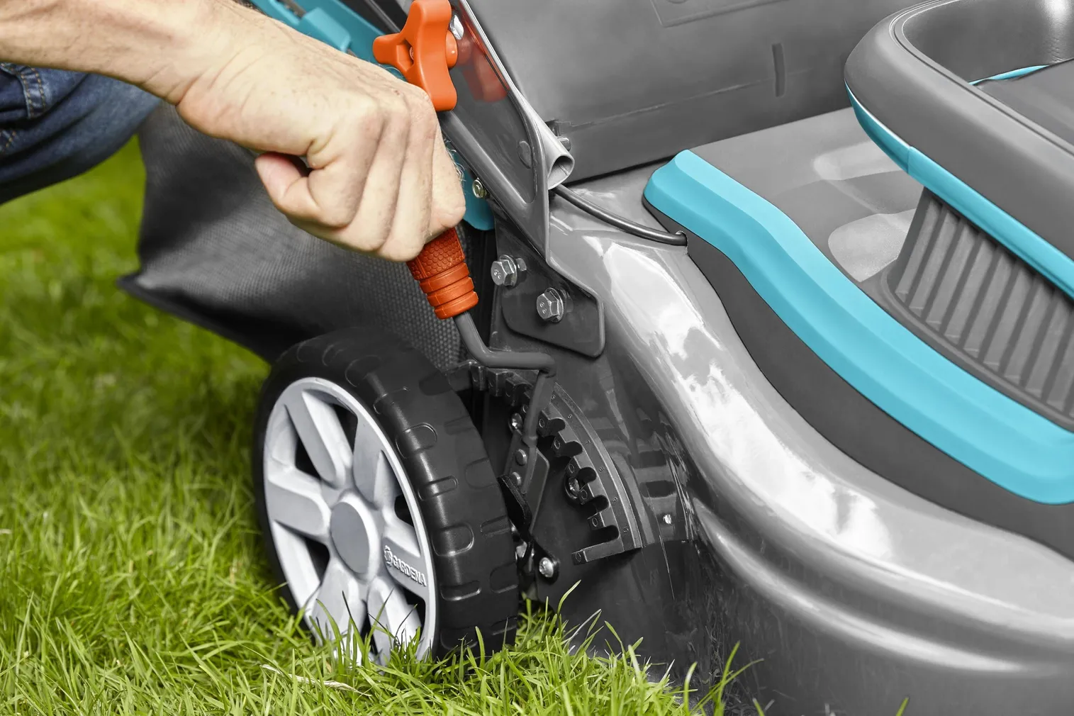 AKUMURUNIIDUK GARDENA POWERMAX LI-40/41 ILMA AKU JA LAADIJATA