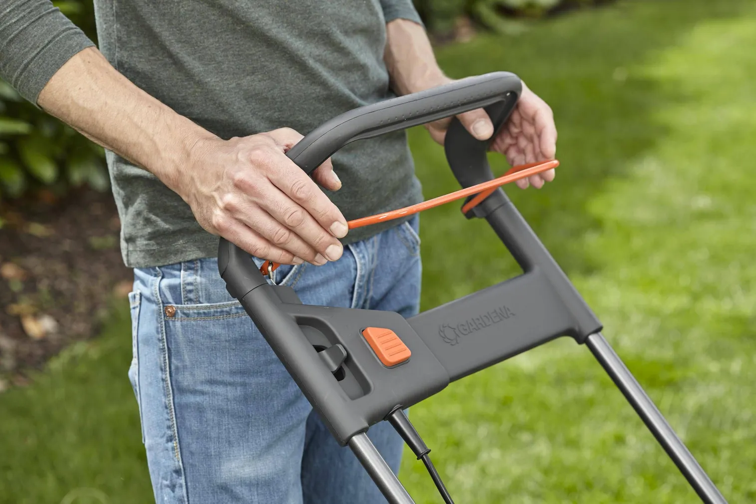 ELEKTRILINE MURUNIIDUK GARDENA POWERMAX 1800/42