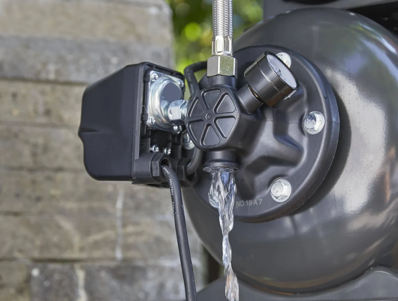 VEEAUTOMAAT GARDENA 3700/4 800W 3700L/H 7/41M HÜDR. 19L