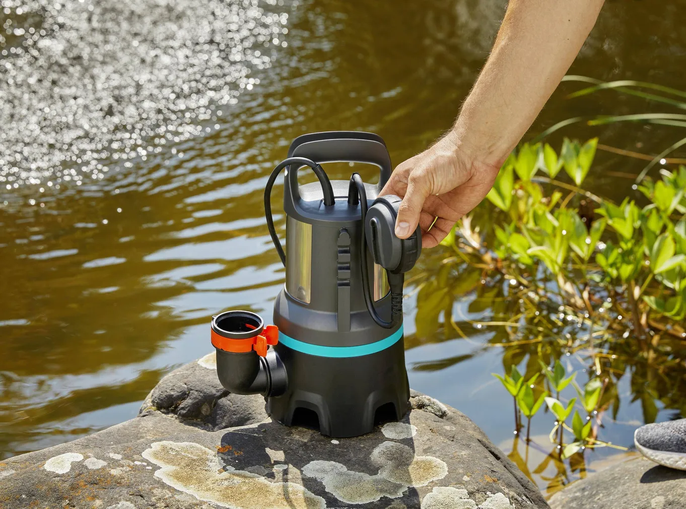 TÜHJENDUSPUMP GARDENA MUST VESI 16000 450W 16000L/H 7/7M