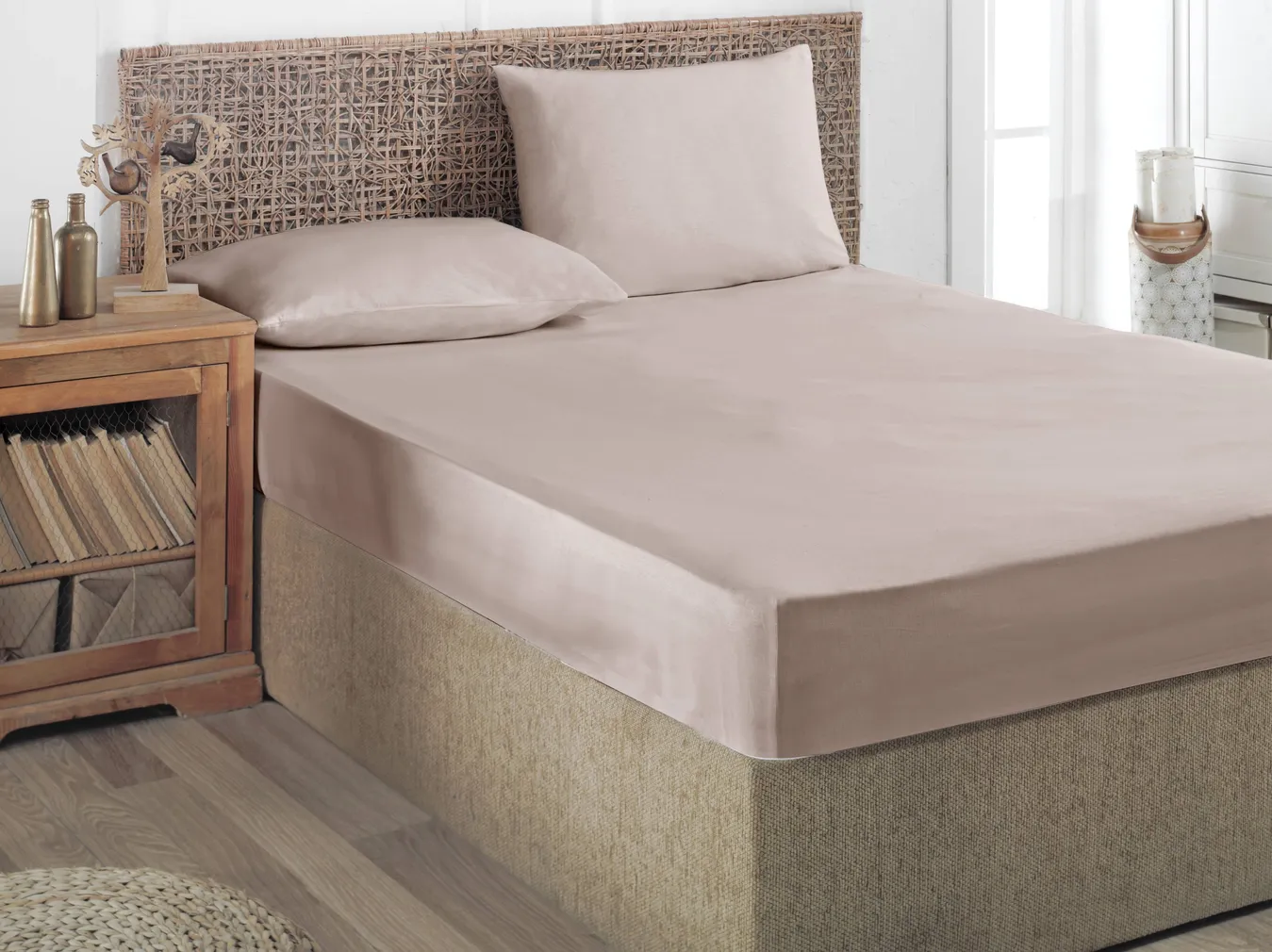 VOODILINA 200X200CM SATIINIST POWDER