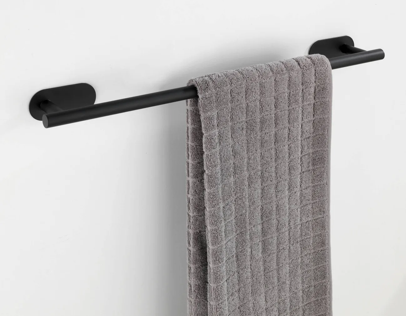 KÄTERÄTIHOIDJA WENKO OREA 60CM MUST