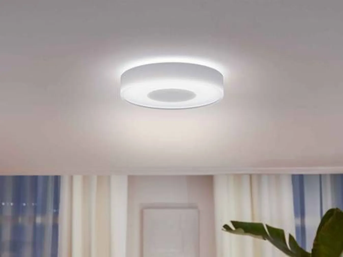 LAELAMP PHILIPS HUE INFUSE M 33,5W 2350LM 2000-6500K+RGB HUE VALGE