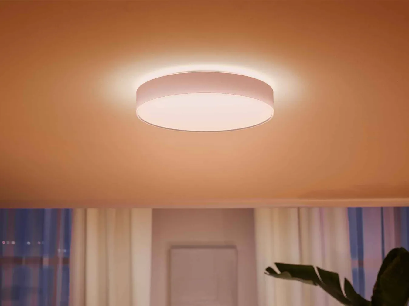 LAELAMP PHILIPS HUE ENRAVE L 33,5W 4300LM 2200-6500K HUE VALGE