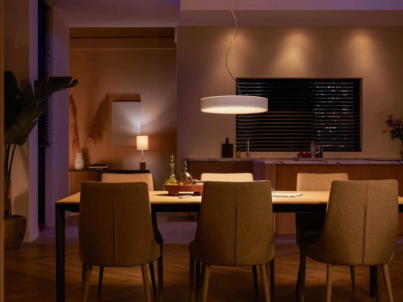 LAELAMP PHILIPS HUE ENRAVE 33,5W 4300LM 2200-6500K HUE VALGE