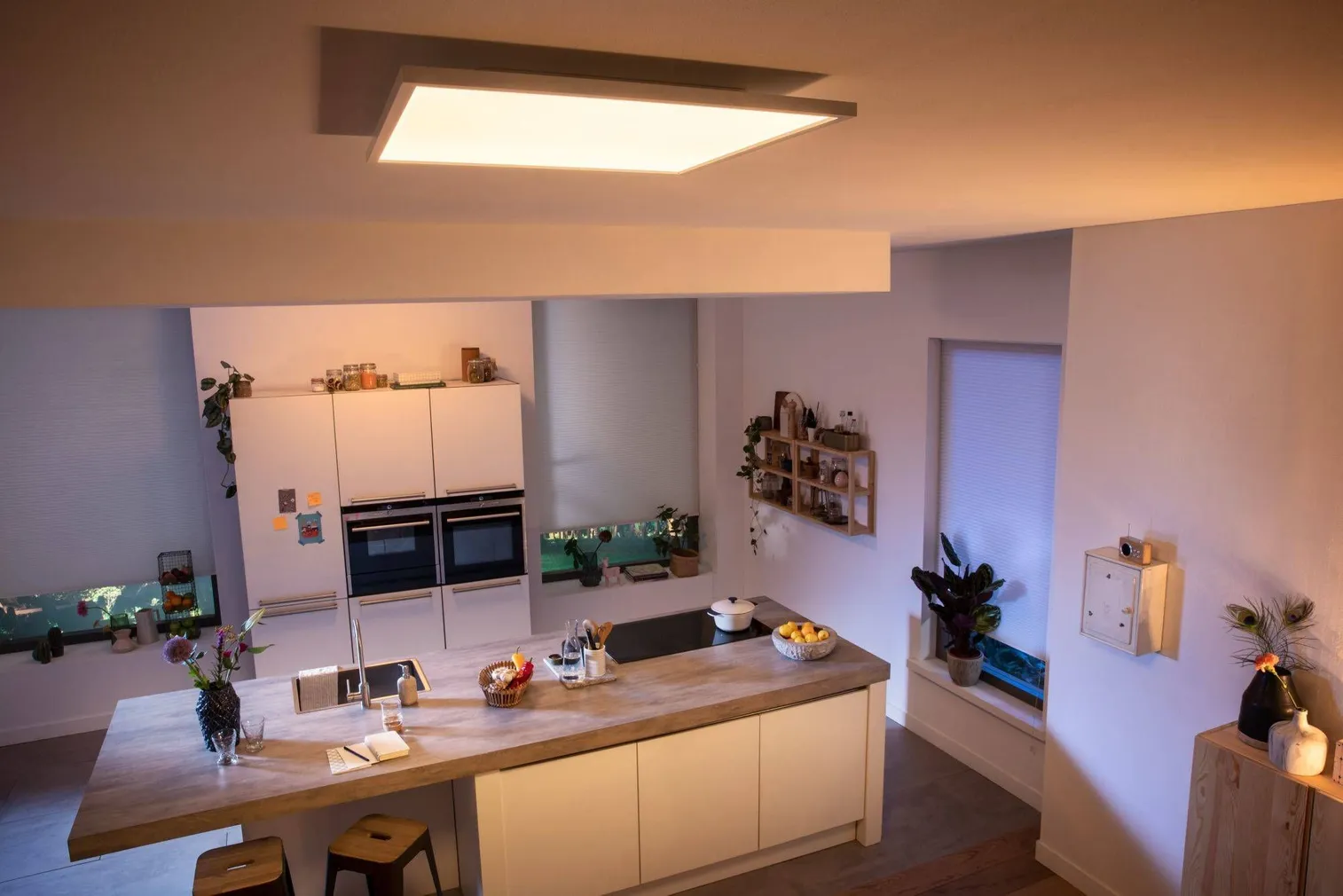 PANEELVALGUSTI PHILIPS HUE AURELLE SQ 39W 3750LM 2200-6500K HUE