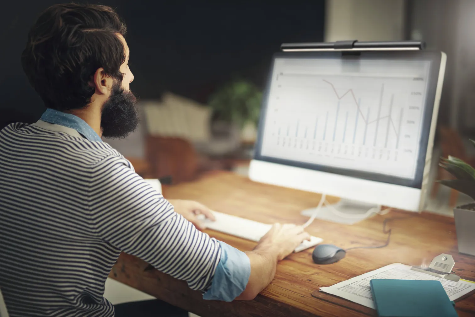 VALGUSTI MONITORILE LEDVANCE SUNATHOME 2,W 35LM