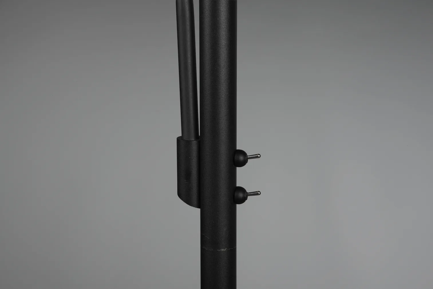 PÕRANDALAMP TRIO BURTON E27+E14 MUST