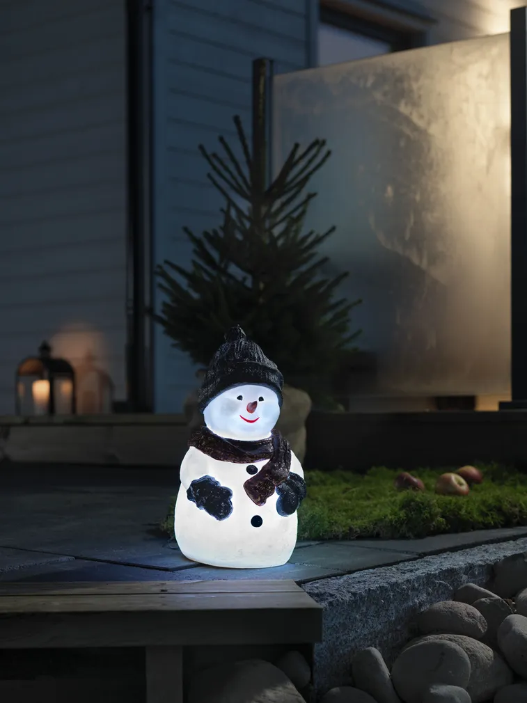 LUMEMEMM KONSTSMIDE PLASTIKUST 1 VÄRVI MUUTEV RGB-LED IP44