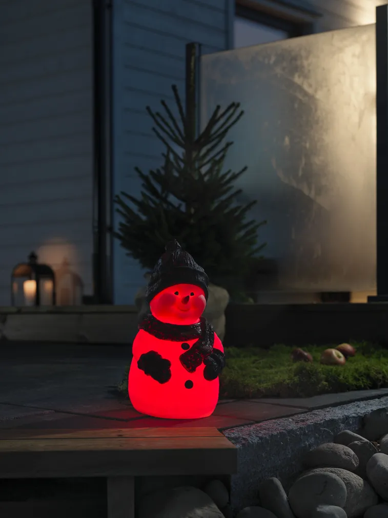 LUMEMEMM KONSTSMIDE PLASTIKUST 1 VÄRVI MUUTEV RGB-LED IP44