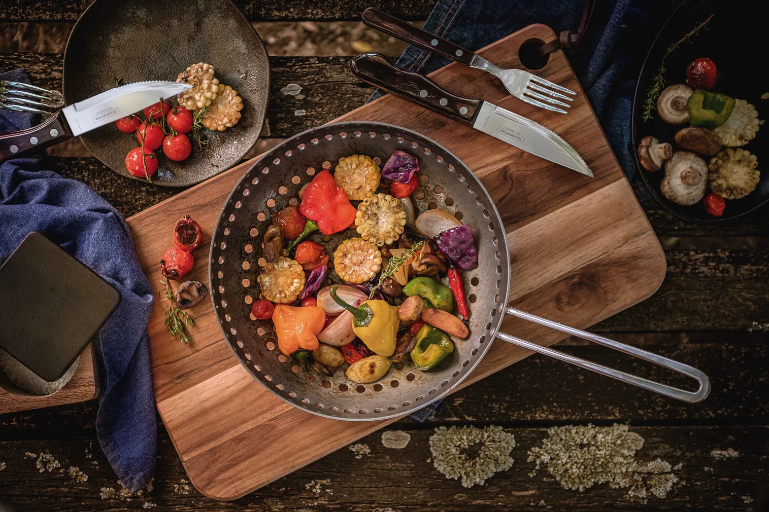 WOK-PANN TRAMONTINA CHURRASCO AUKUDEGA KÄEPIDEMEGA 26CM