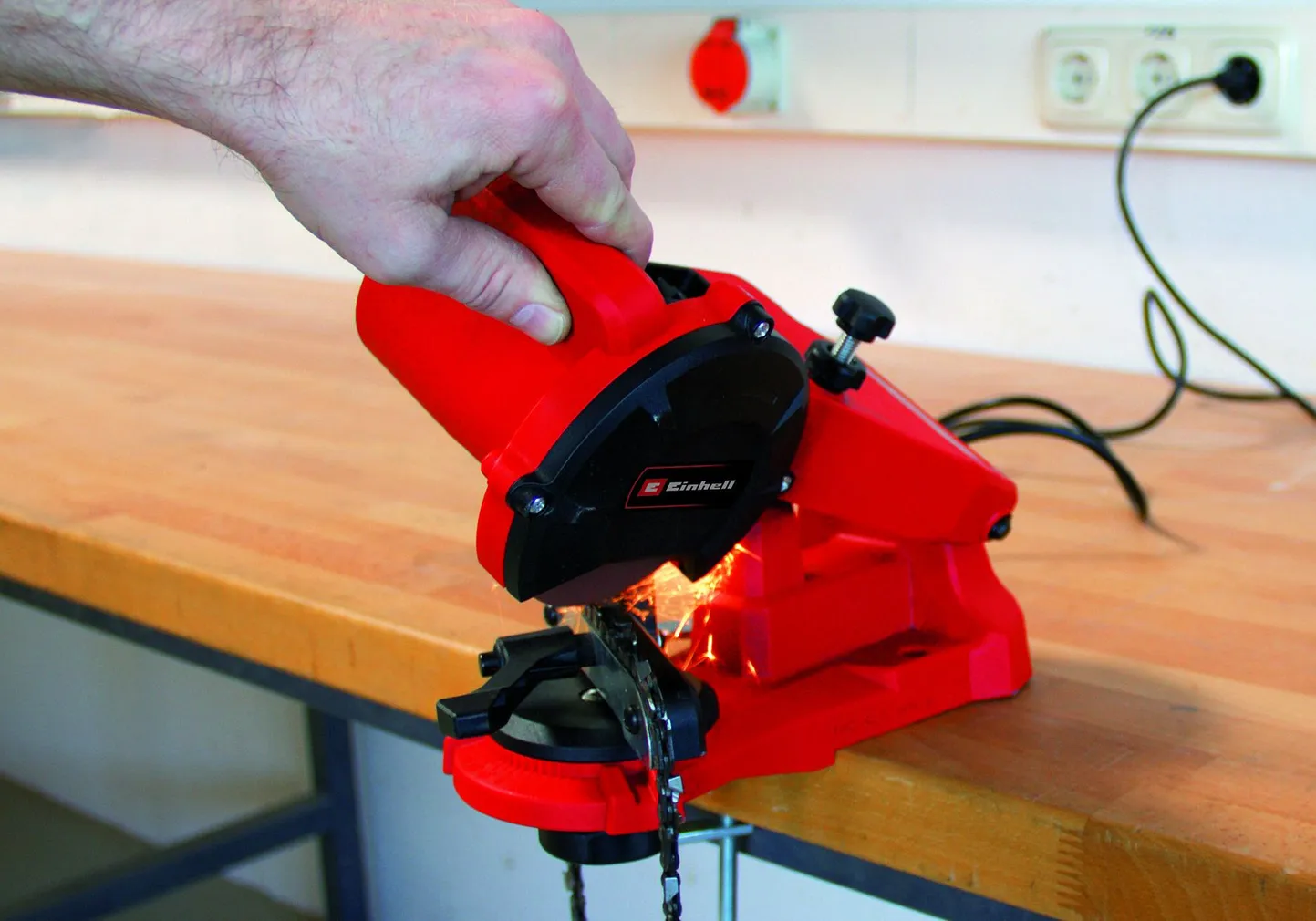 KETITERITAJA EINHELL GC-CS 85 E