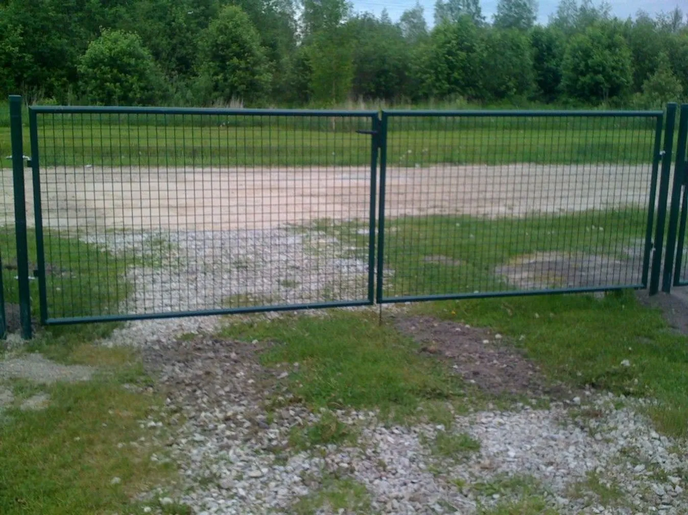 AUTOVÄRAV 50X50/4MM 2000X4000MM RAL6005