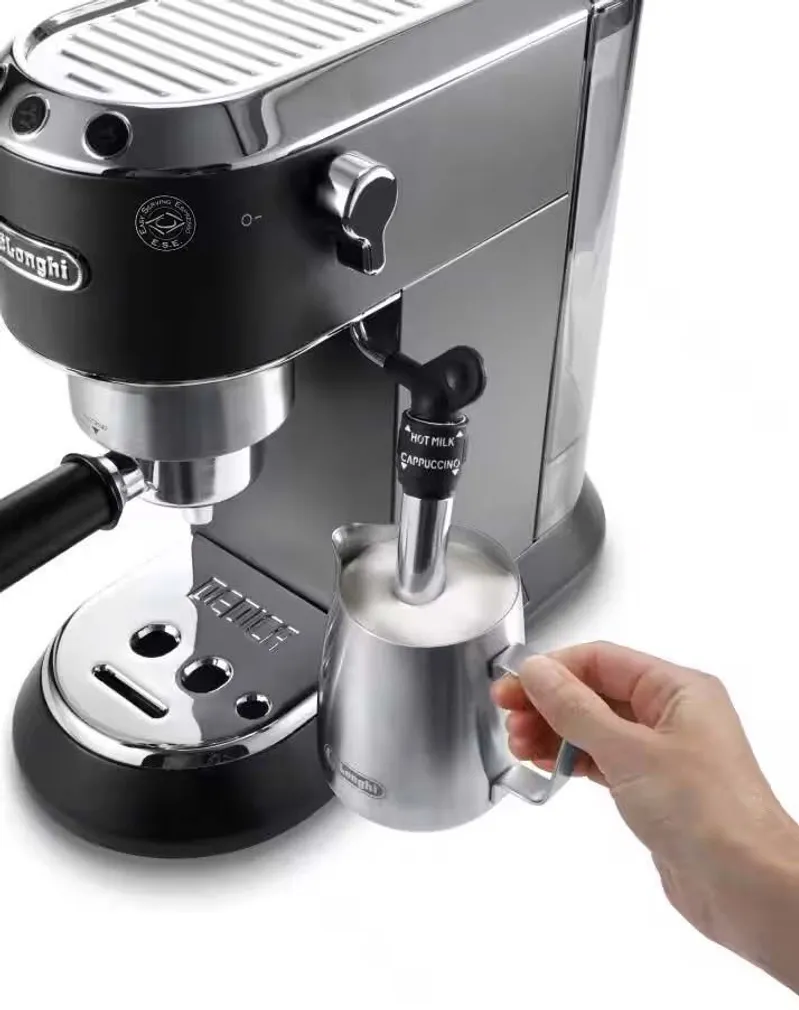 ESPRESSOMASIN DE'LONGHI DEDICA EC685.BK