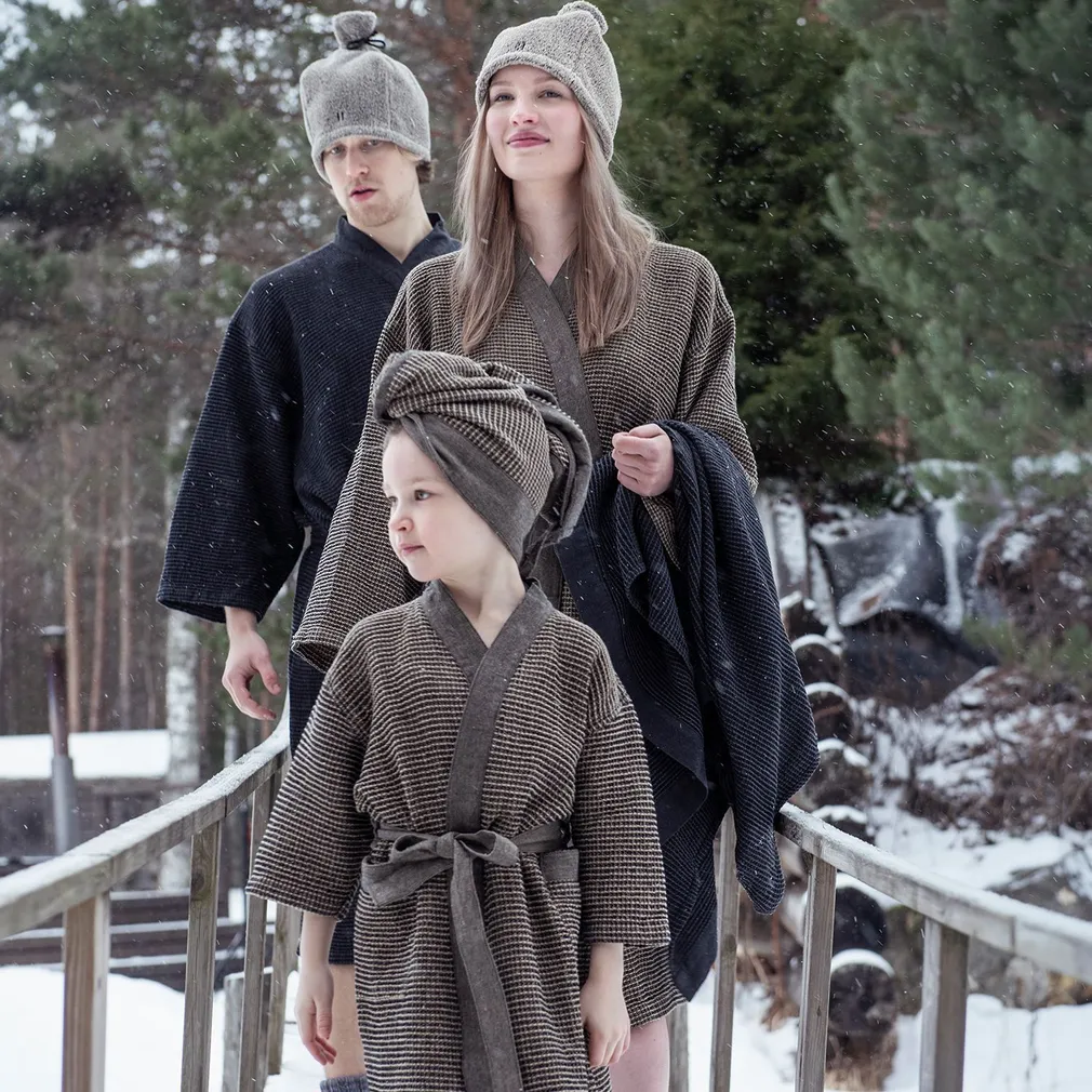 HOMMIKUMANTEL RENTO BROWN S/M