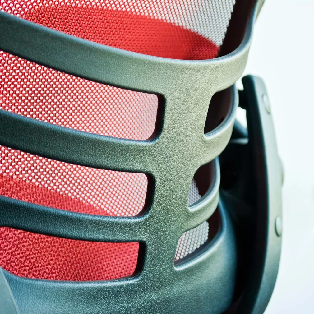 TÖÖTOOL RAGUSA PUNANE