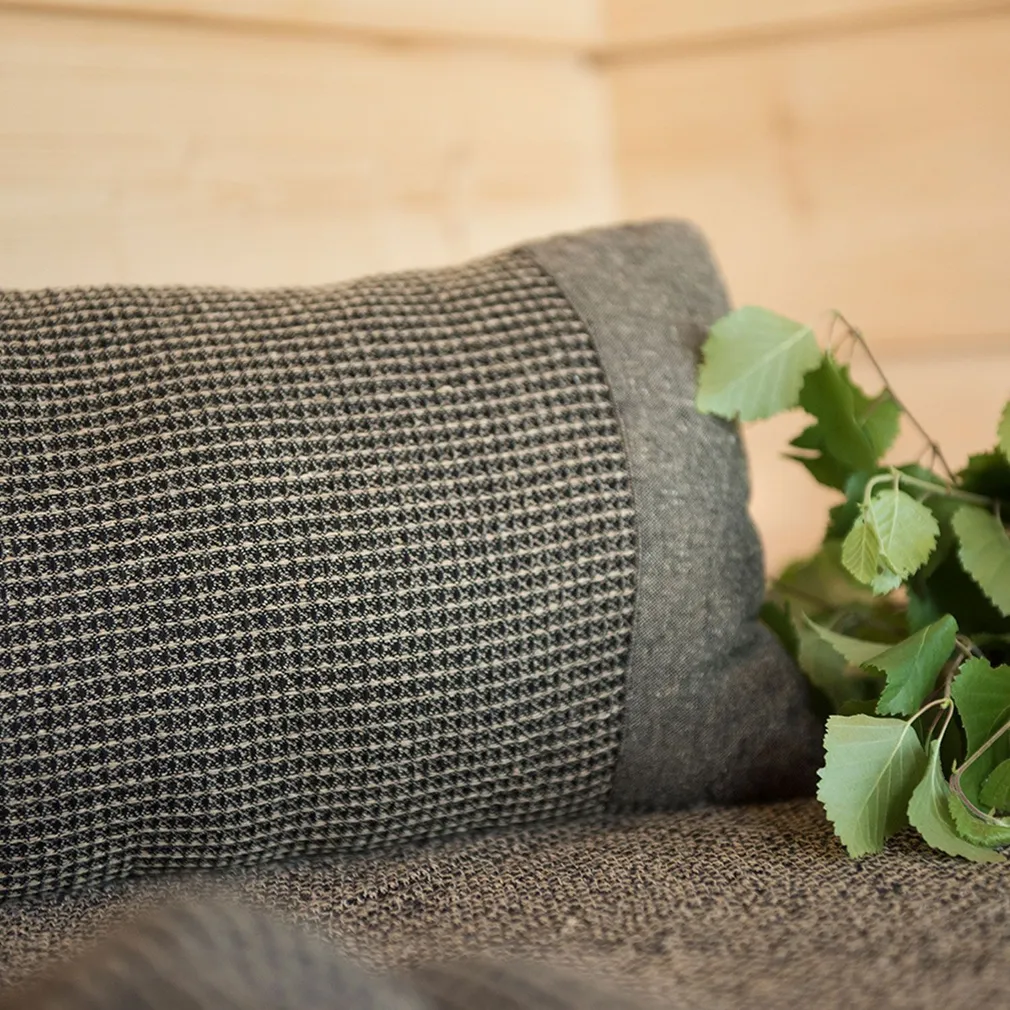 SAUNAPADI RENTO BROWN