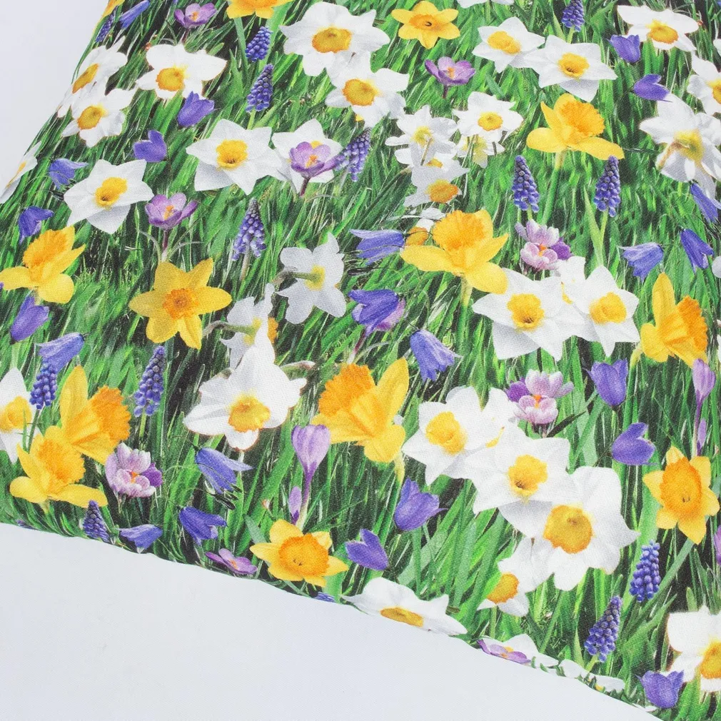 PADI HOLLY 45X45CM KEVADLILLED