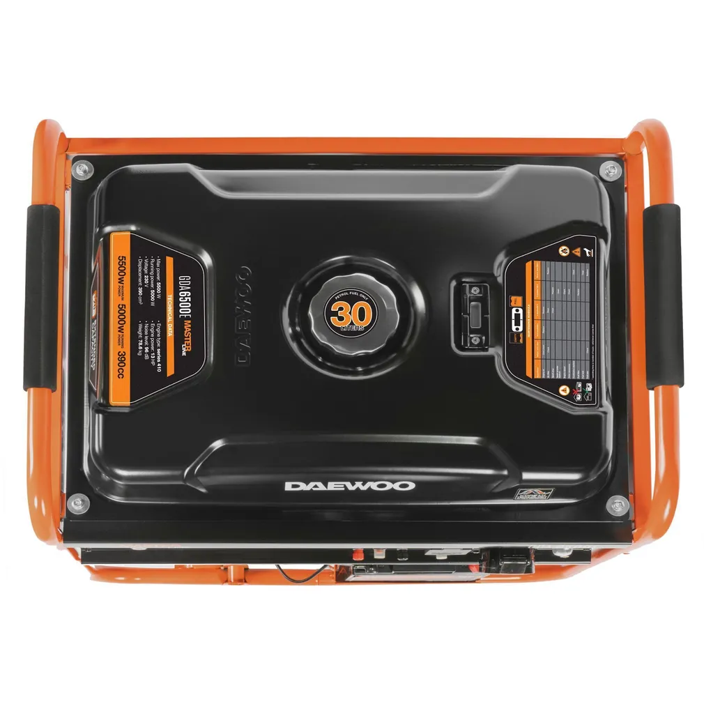 BENSIINIMOOTORIGA GENERAATOR DAEWOO GDA 6500E