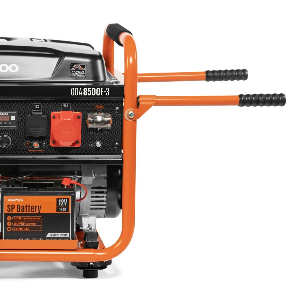 BENSIINIMOOTORIGA GENERAATOR DAEWOO GDA 8500E-3