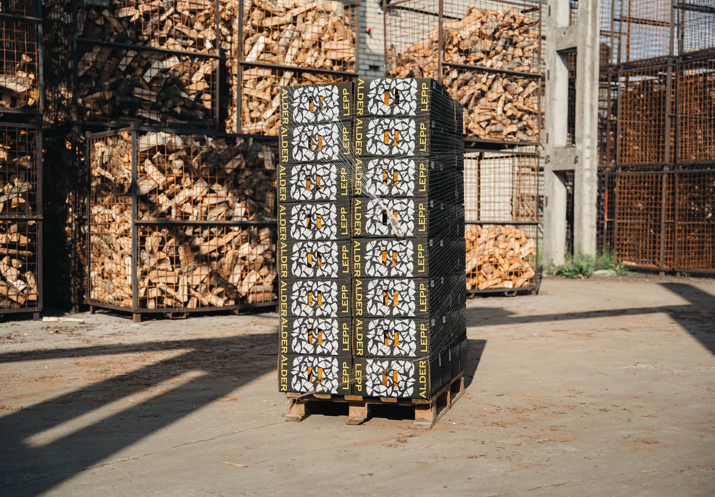 KAMINAPUU LEPP SANLAIN FIREWOOD COMPANY 24L KOHVER