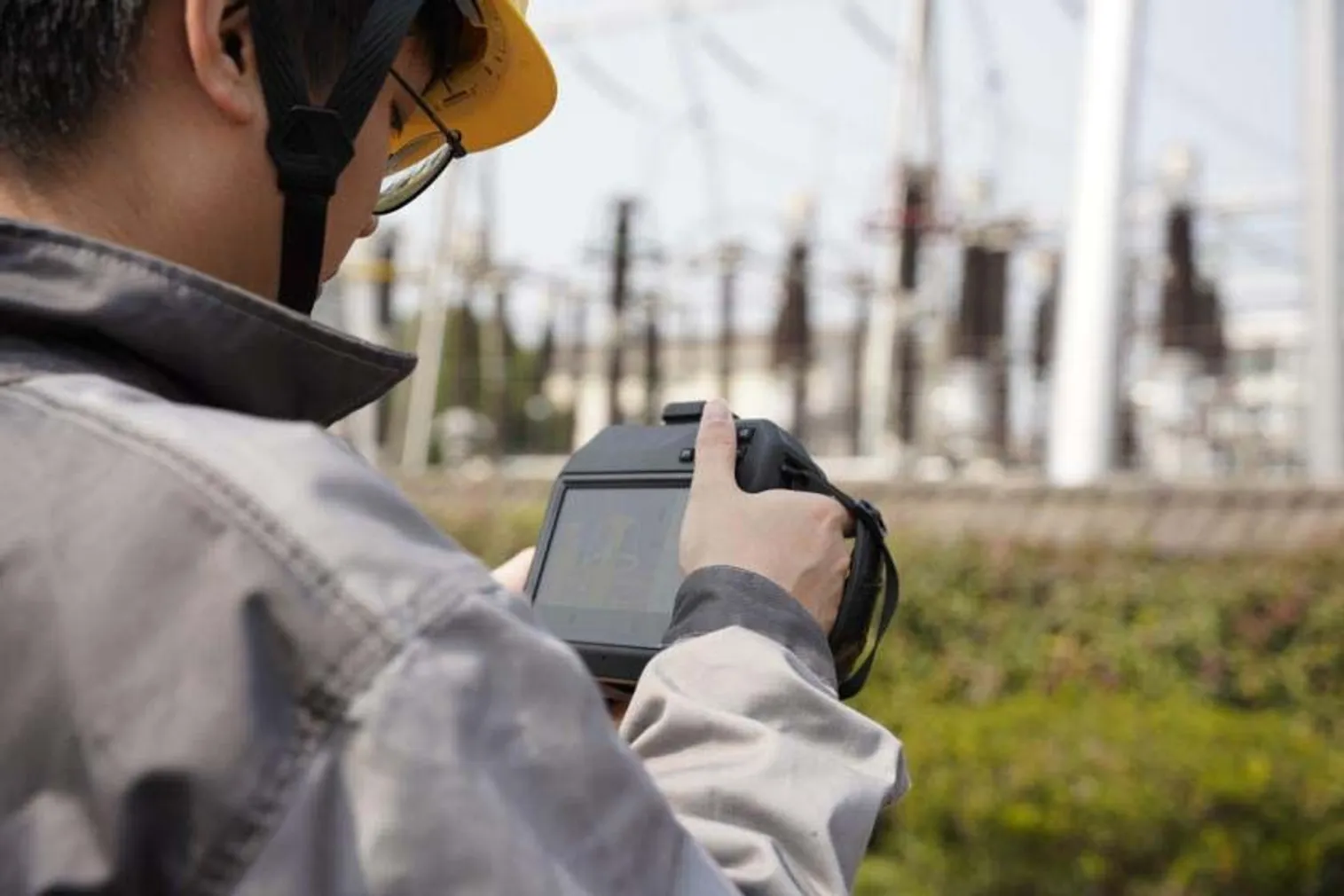 KÄESHOITAV TERMOKAAMERA HIKMICRO + 25MM LÄÄTS SP60-L25