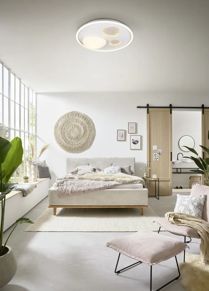 LAEVALGUSTI TRIO PEBBLE LED 2700-6500K MATT VALGE/HALL