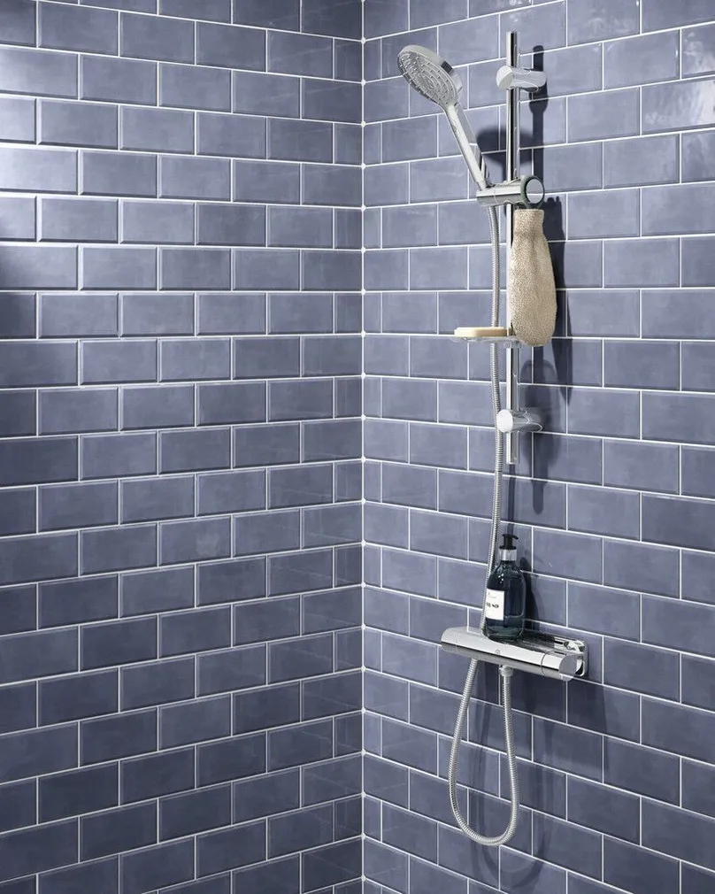 DUŠISEGISTI GUSTAVSBERG TERMOSTAADIGA ESTETIC