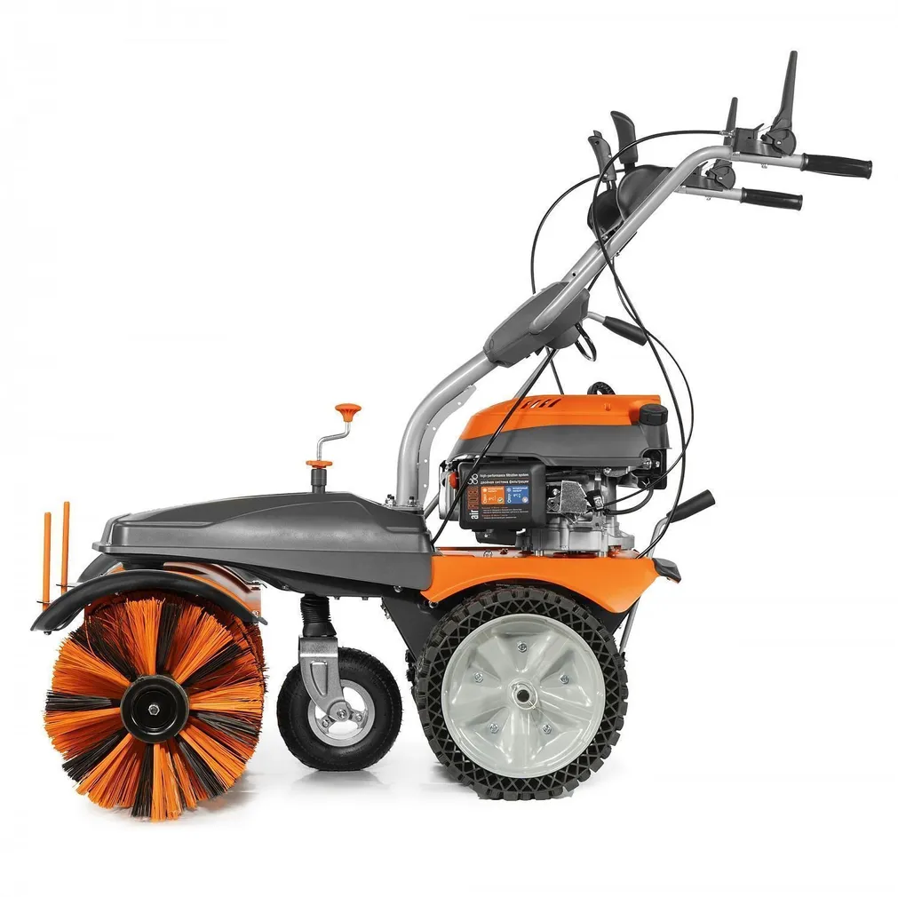 TÄNAVAPÜHKIMISMASIN DAEWOO DASC 70100