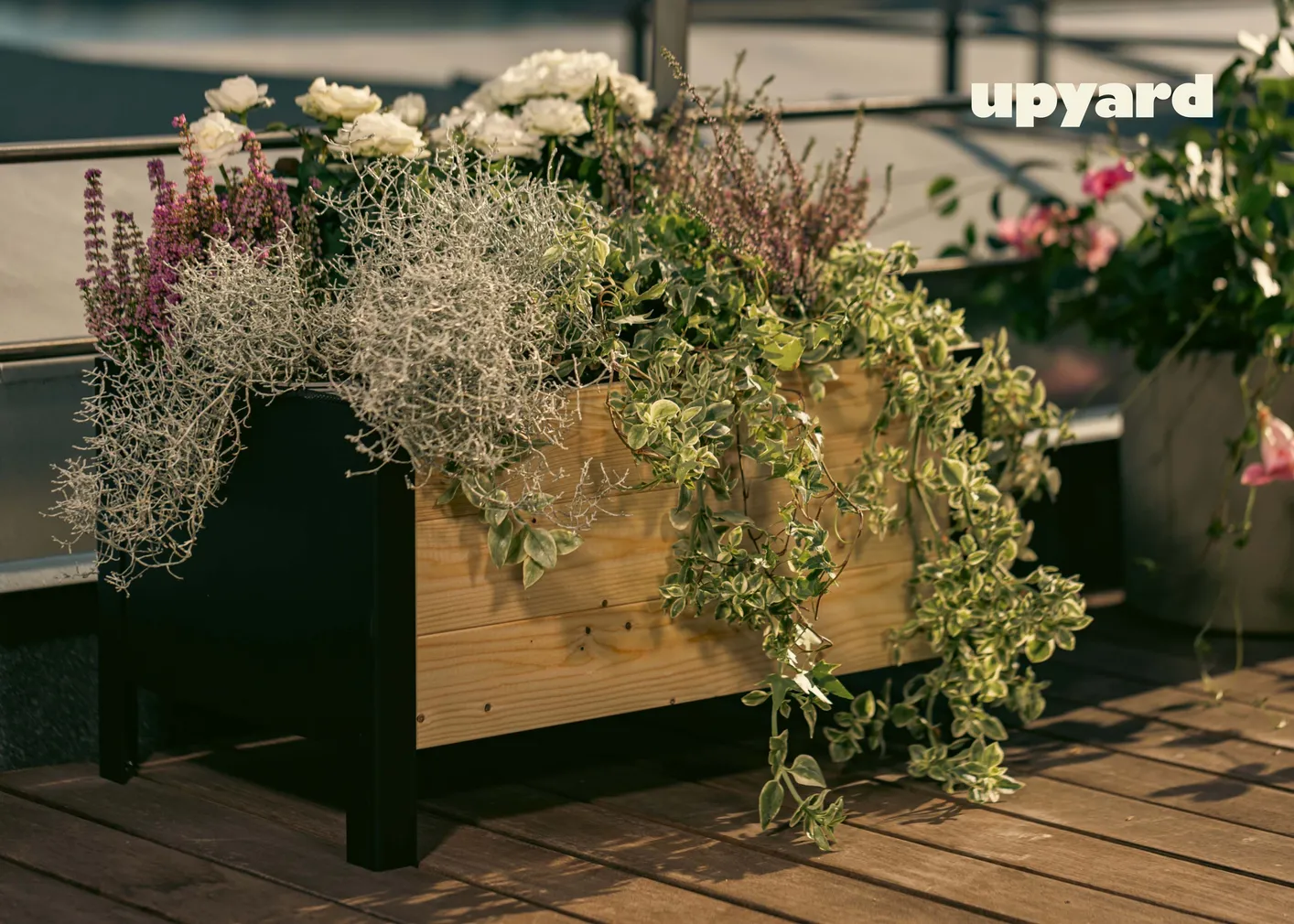 PEENRAKAST UPYARD MADAL 58X36CM NATURAALNE