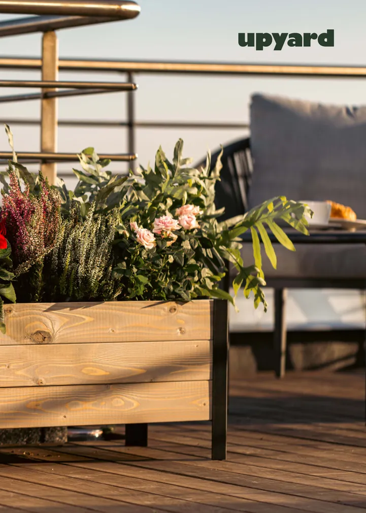 PEENRAKAST UPYARD MADAL 58X36CM HALL