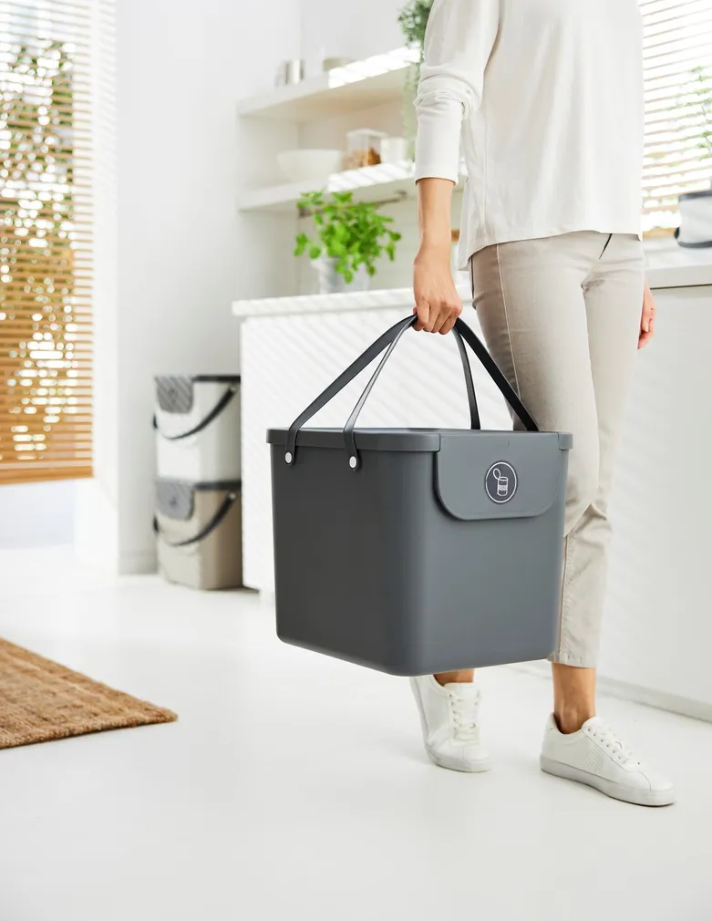 PRÜGISORTEERIMISKONTEINER ROTHO ALBULA MUST 40L