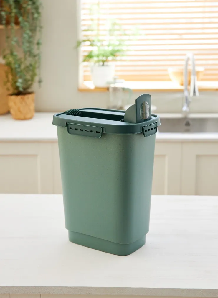 TOIDUKAST LEMMIKLOOMATOIDULE CODY KÜHVILGA ROHELINE 10L