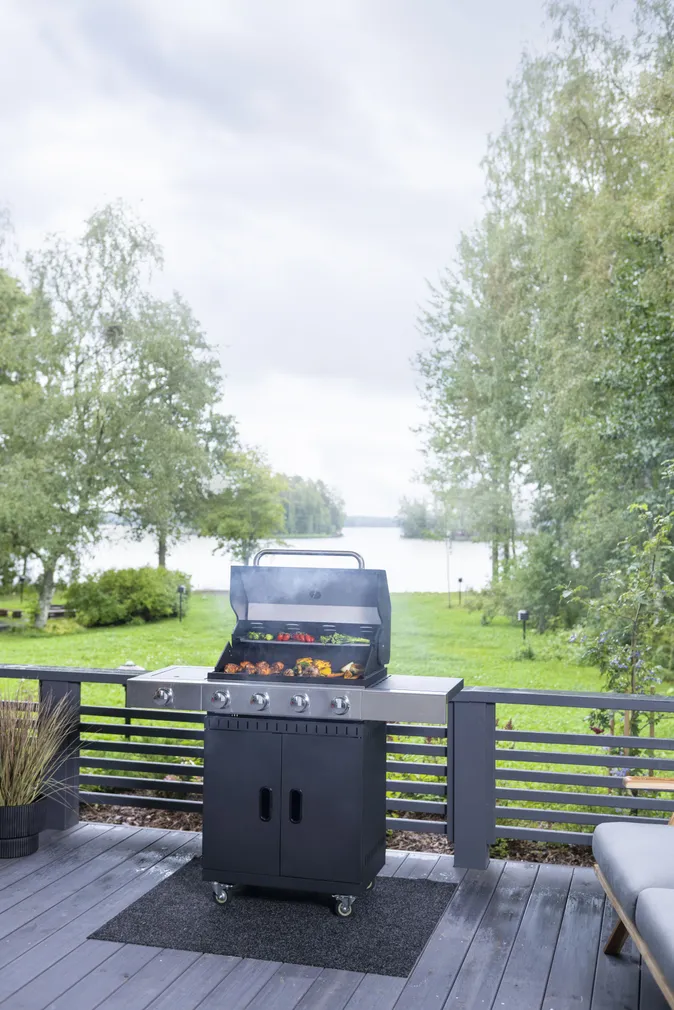 GAASIGRILL MUSTANG SMITHVILLE 4+1