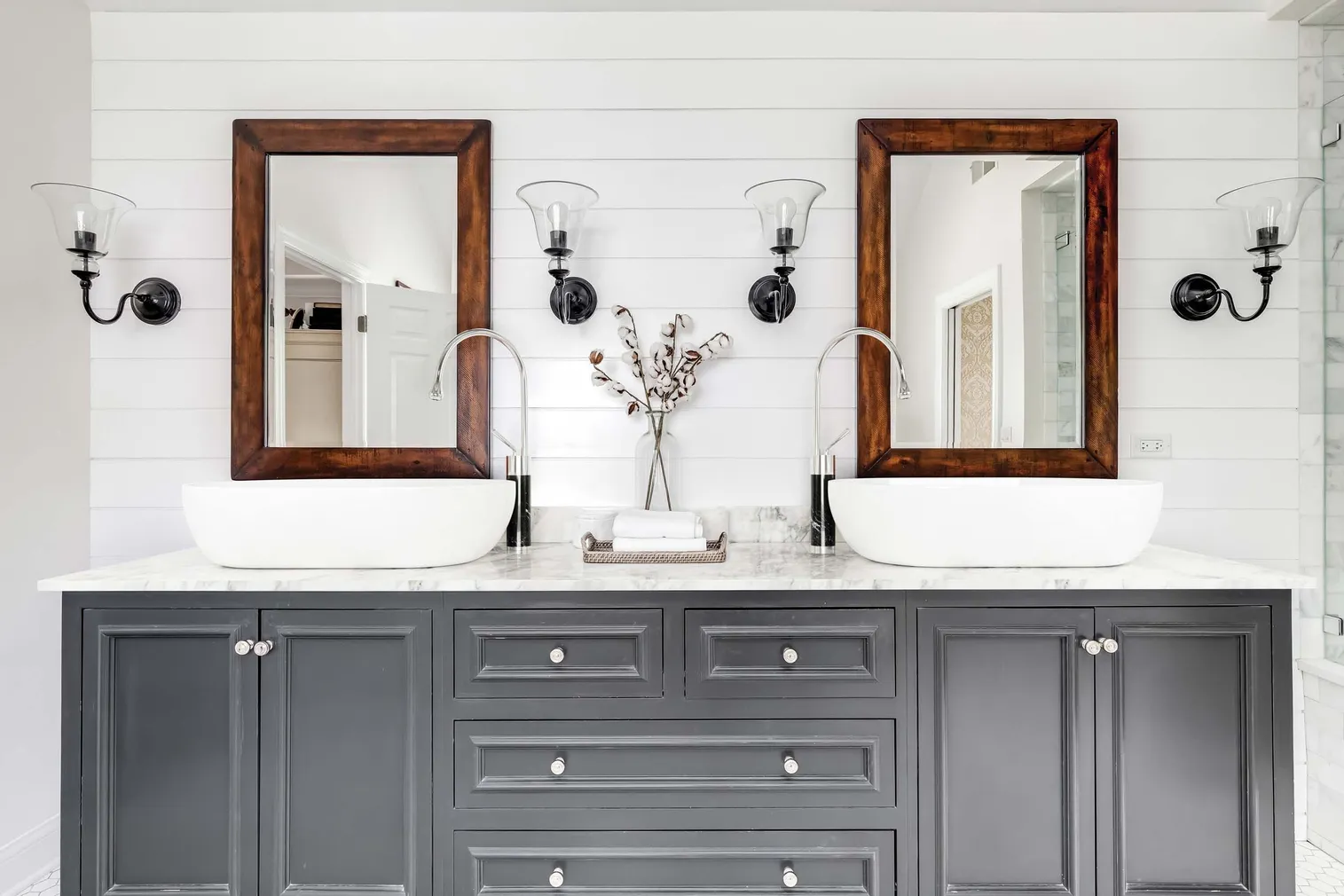 VALAMU INVENA KORFU 60X42CM PINNAPEALNE OVAALNE VALGE