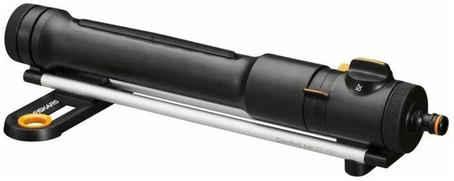 VÕNKUV VIHMUTI FISKARS SOLID S-M