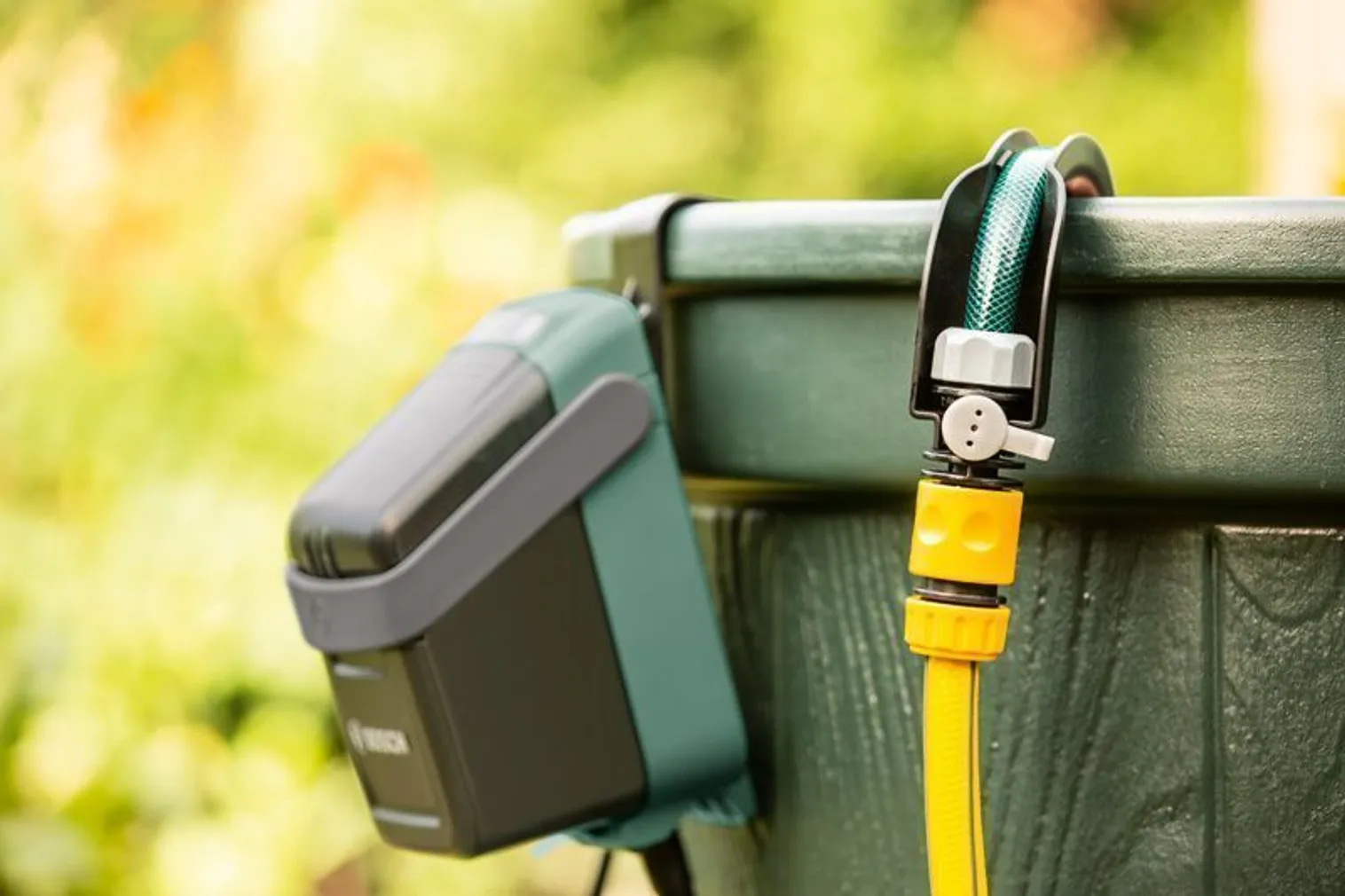 VEEPUMP BOSCH 18V (1X2.5AH) 2000L/H 18V-2000