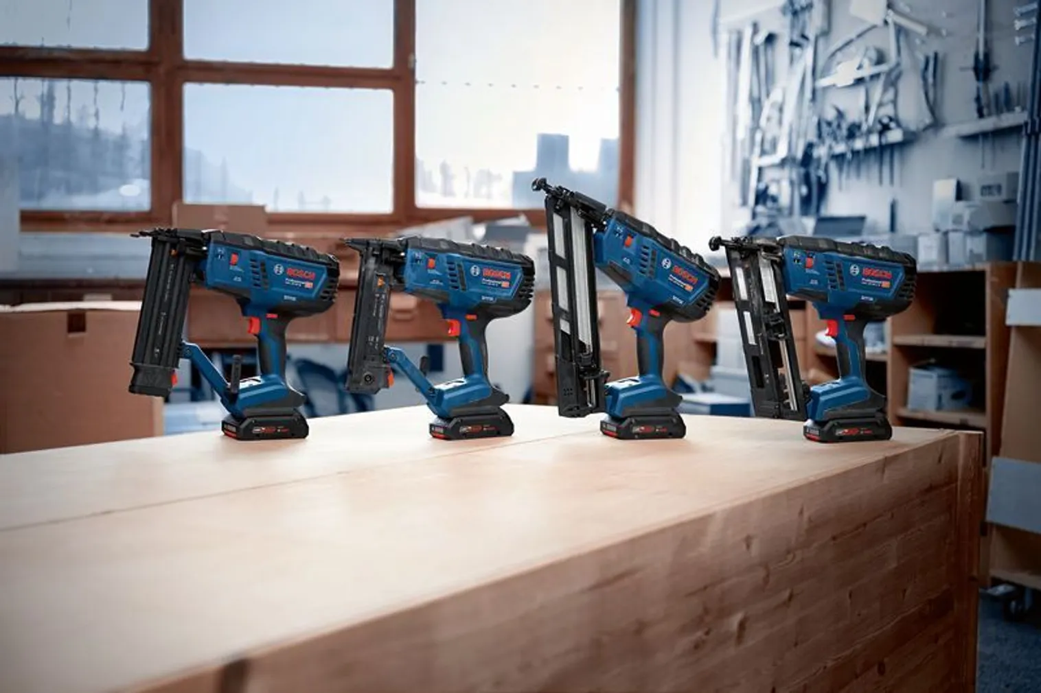 AKUNAELAPÜSTOL BOSCH GNH 18V-50 M PROFESSIONAL