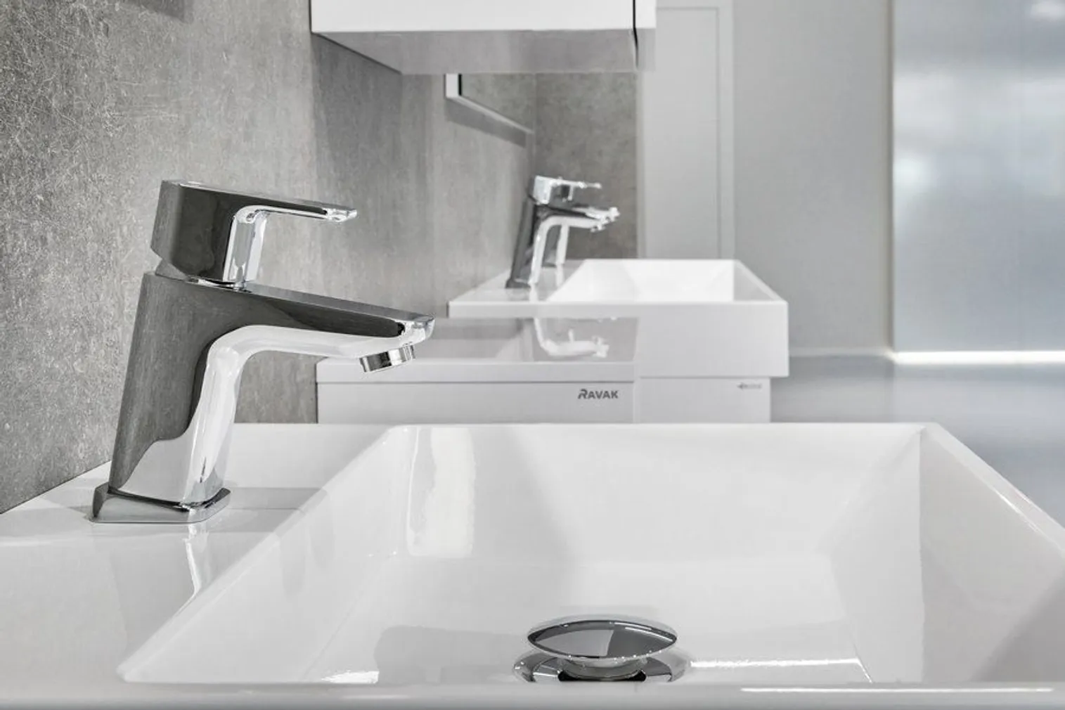 VALAMU ÄRAVOOLUPESA RAVAK CLICK CLACK