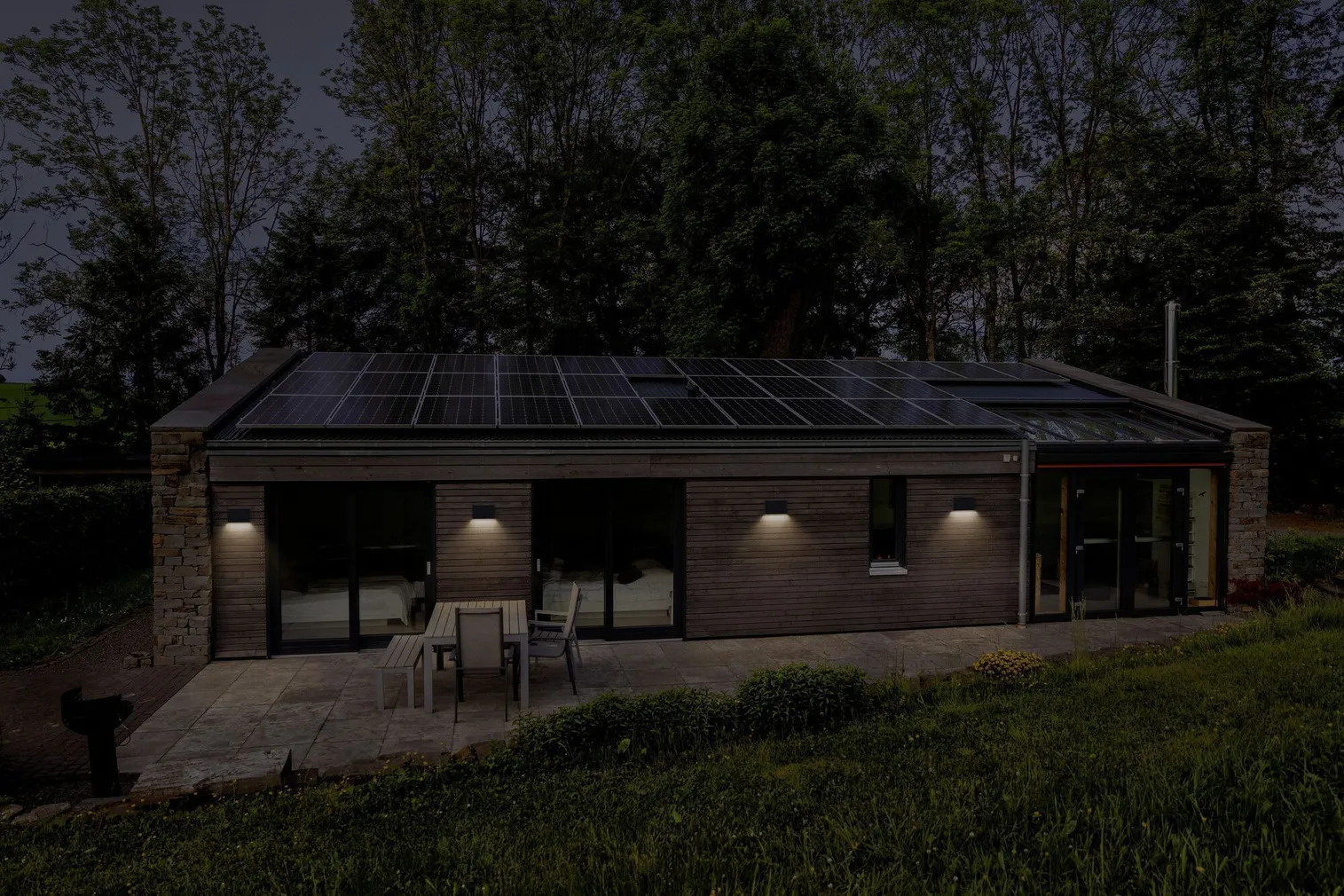 VÄLISVALGUSTI LEDVANCE ENDURA STYLE IP65 SEINA ILJA TUME HALL