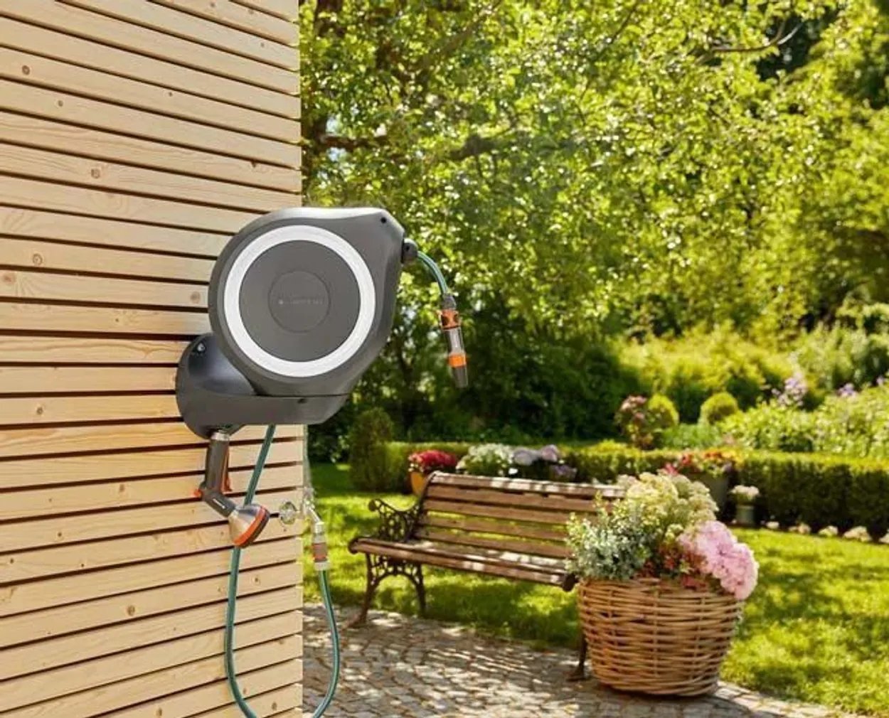 VOOLIKUPOOLI KOMPLEKT SEINALE GARDENA ROLL-UP M 20M, VALGE