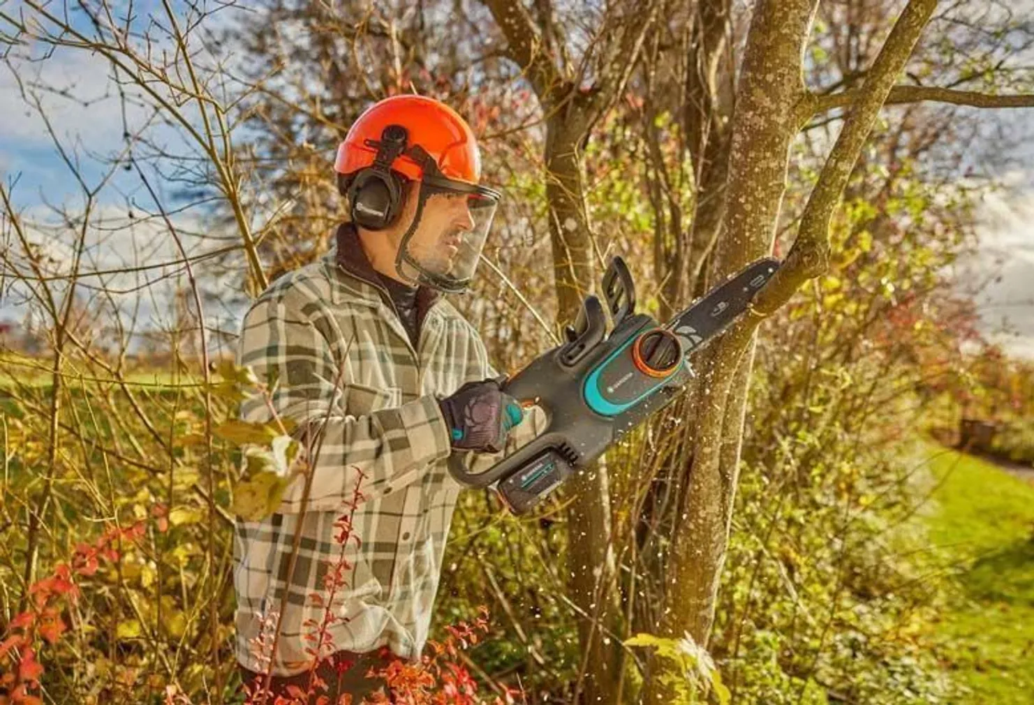 AKUKETTSAAG GARDENA POWERSAW 250/18V P4A, ILMA AKU JA LAADIJATA