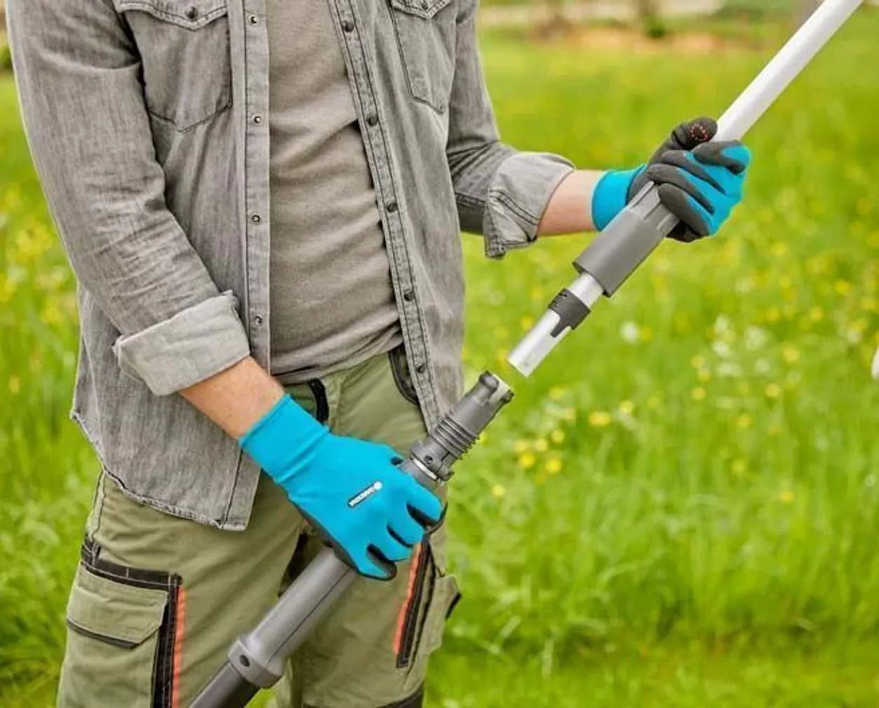 OKSALÕIKUR HIGHCUT 360/18V P4A, TELESKOOPVARREGA, ILMA AKU JA LAADIJATA