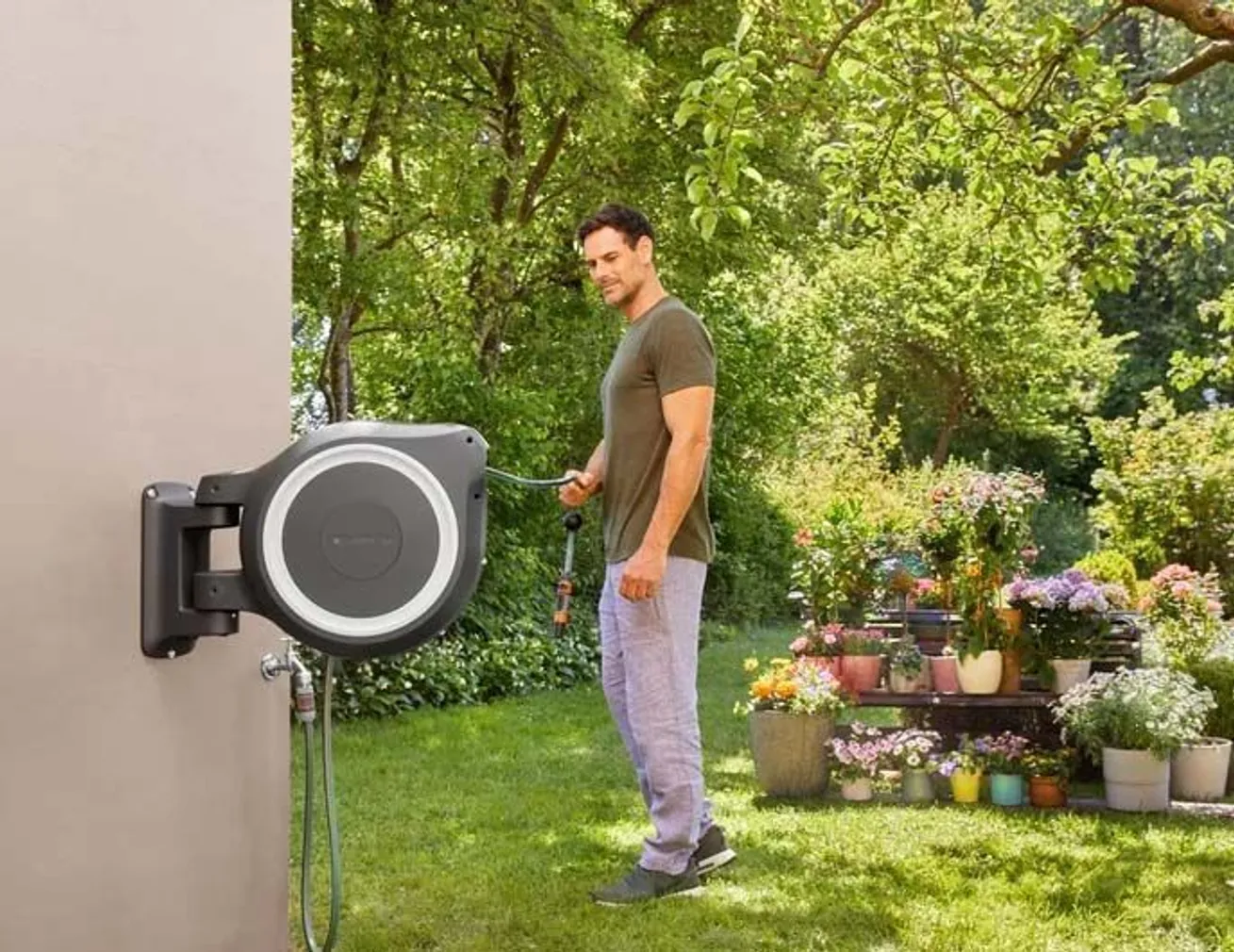 VOOLIKUPOOLI KOMPLEKT SEINALE GARDENA ROLL-UP XL 35M, VALGE