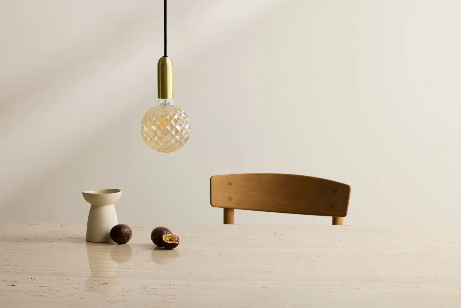 LED LAMP OSRAM BIG GLOBE 4W E27 470LM 2400K KULDNE