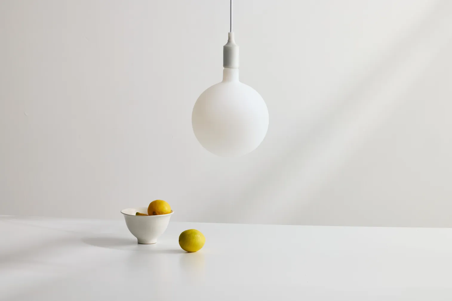 LED LAMP OSRAM VINTAGE BIG GLOBE 200 7,3W E27 806LM 2700K VALGE