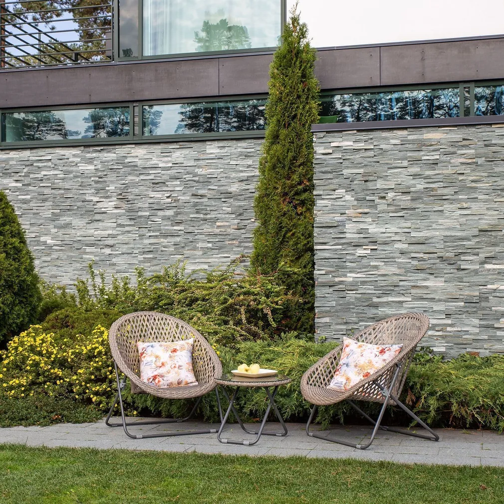 AIAMÖÖBLIKOMPLEKT TURKU 2 TOOLI JA ABILAUD