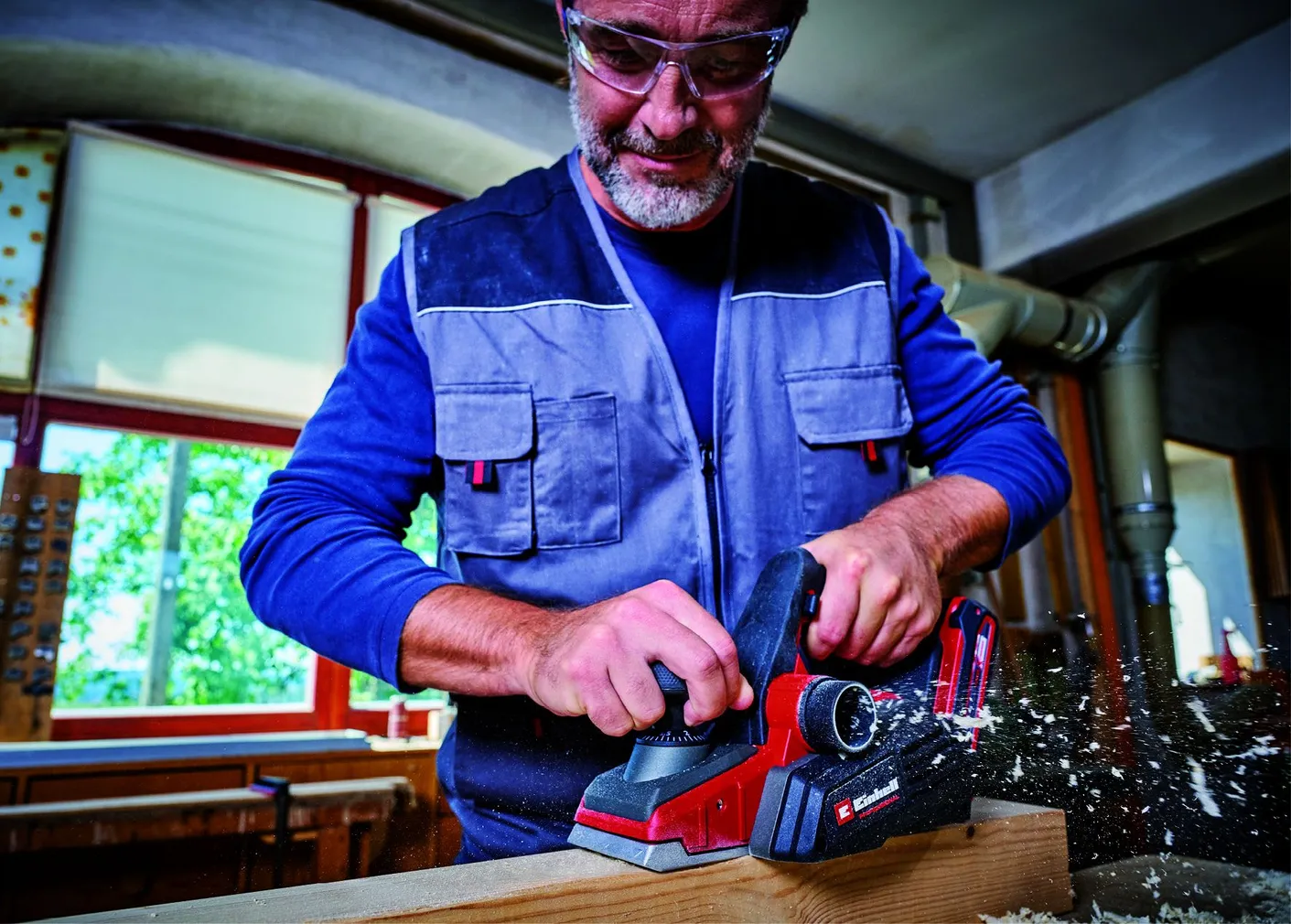 AKUHÖÖVEL EINHELL TP-PL 18/3 LI BL-SOLO AKU JA LAADIJATA