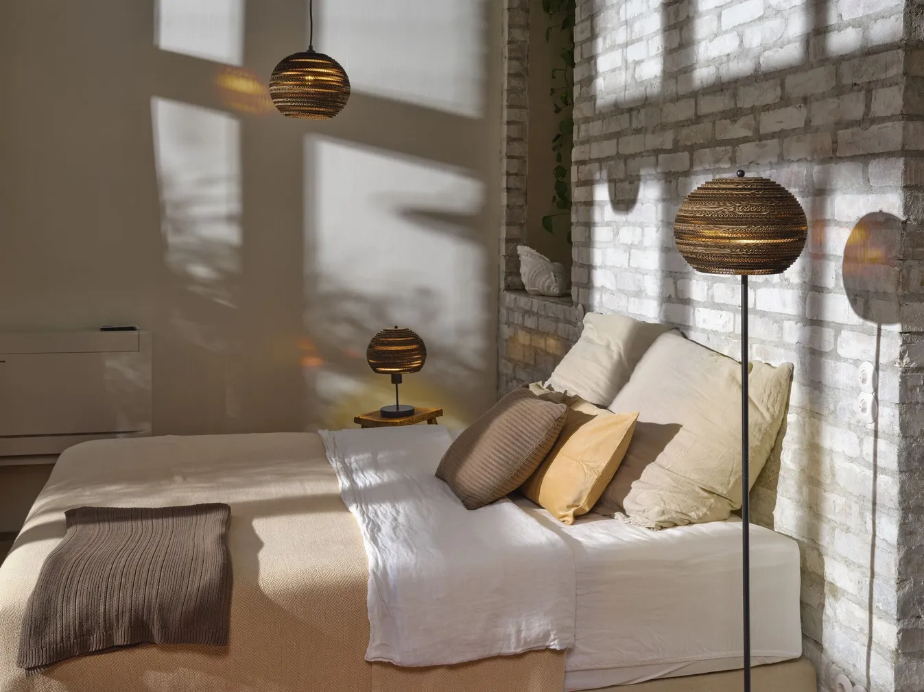 PÕRANDALAMP LEDVANCE DECOR CARDBOARD E27 PALLIKUJULINE PRUUN